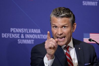 Pete Hegseth’s tough-guy workout videos fail the military’s form test