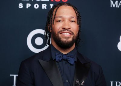 Despite a $156 million contract, Knicks star Jalen Brunson still calls his parents for financial advice any time he makes a big purchase