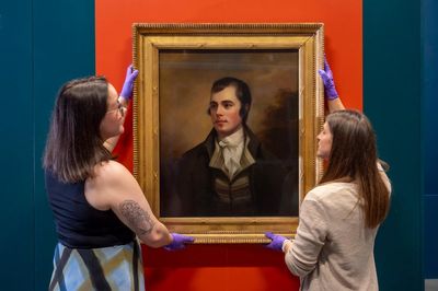 Once-lost Burns portrait goes on display at his former Ayrshire home