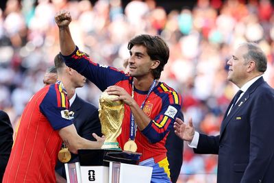 Liverpool enter race for Spain World Cup hero: report