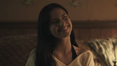 Obsession Director Clears Up 2 Of My Biggest Nikki And Bear Questions With His A+ DVD Commentary