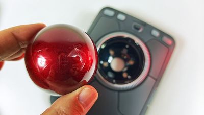 First Look: The Expert Mouse Pro TB900 EQ is Kensington’s most advanced trackball yet, built for speed, comfort, and serious productivity