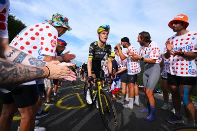 'The focus is already switched' - Visma-Lease a Bike regroup following the crash-out of Tour de France leader Jonas Vingegaard