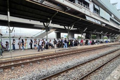 Airport Rail Link delays stretch into evening