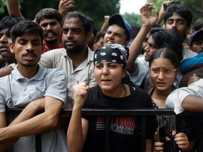 Woman injured during CJP's Monday protest conscious, taken off ventilator: RML Hospital