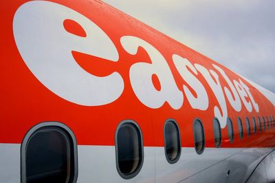 ‘Mid-air 10-person brawl’ forces UK-bound easyJet flight to return to Spain