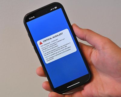 AusAlert test will blast emergency warning siren over most phones in Australia on Monday. Here’s what to know