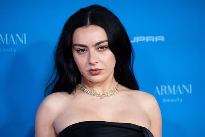 Steal Charli XCX's Celebrity Style With These Elegant Little Black Wedding Guest Outfit Ideas