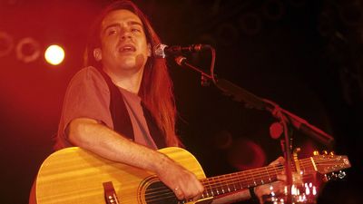 “They all came back to me and said ‘What – are you crazy? It’s perfect as it is! You don’t want to add words!’”: The story of the peculiar, chorus-free song that drew the attention of Clive Davis and became a worldwide mid-'90s hit