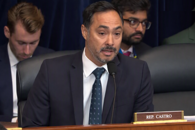 Joaquín Castro Accuses Trump Administration of 'Graft' Over Venezuela's Untraced Oil Billions