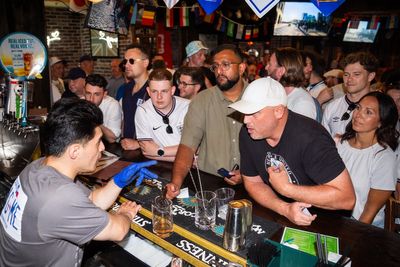 World Cup demand boosts pubs but restaurant and bar sales stumble