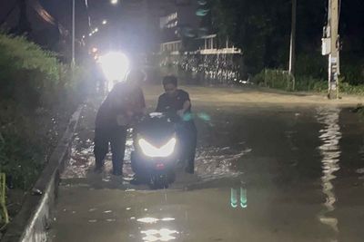 Heavy rain causes flooding in Pattaya