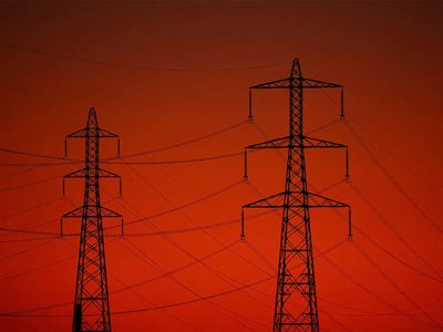 Why wildfires pose multiple threats to US power sector