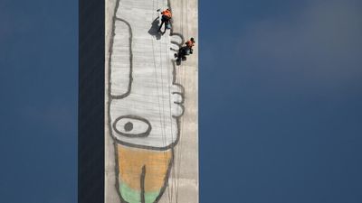 Bridge clean up for sky high Pam the Bird graffiti
