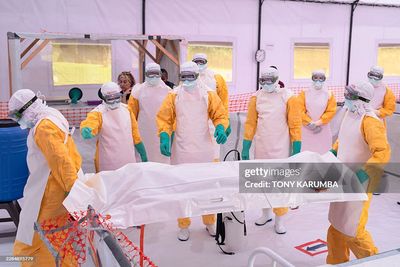 Ebola Kills 999 in DRC as Two Americans Are Evacuated and the Outbreak Shows No Sign of Slowing