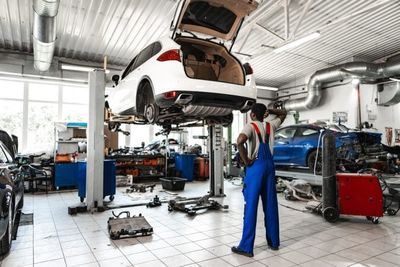 10 Auto Repair Estimate Questions to Ask Before Authorizing Work