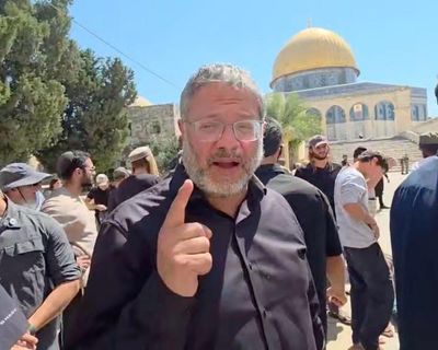 Israeli security minister joins Jewish extremists as they storm al-Aqsa mosque compound