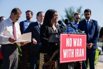 US House passes war powers resolution directing Trump to end Iran conflict