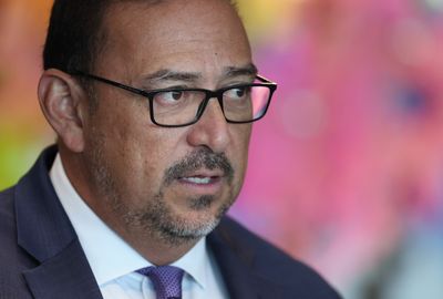 Using immigration to undermine election