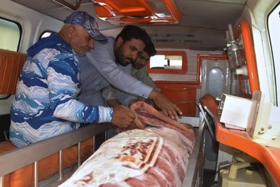 Suspected militants kill judge, security guard in ambush in restive southwest Pakistan