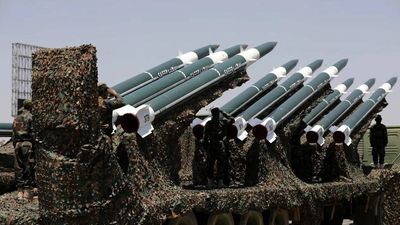 Iran flew IRGC commanders, missile gear to Yemen's Houthis: Report