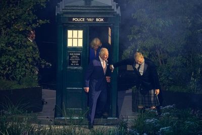 King Charles emerges from Doctor Who's TARDIS to open Commonwealth Games in Glasgow