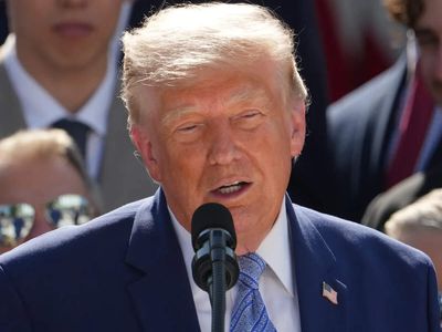 Trump threatens 'major military punishment' after Houthi strike on Saudi tankers