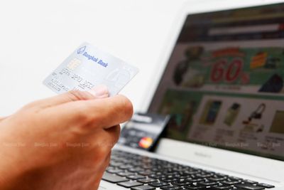 Online retailers ordered to reveal fee structures