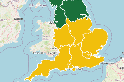 England under heat health alert with temperatures set to reach 29C – but rain on the way