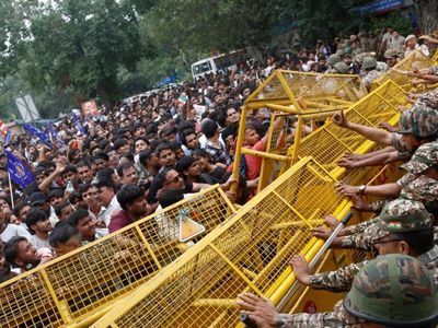 DU's Aditi Mahavidyalaya asks students to stay away from protests, Shyam Lal College backs Pradhan