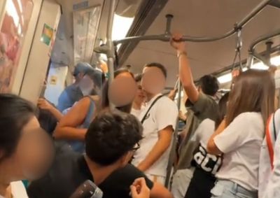 Thai woman berates noisy tourists on BTS