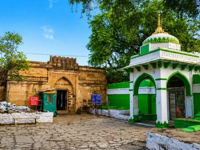 Bhojshala row: SC to hear Muslim side's plea over location of alternative namaz site on July 29