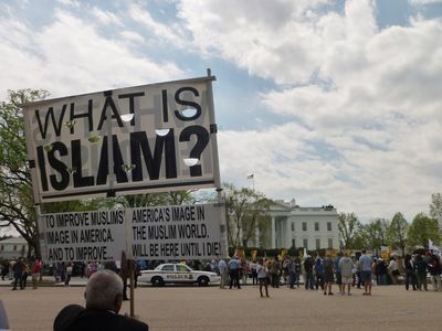 Trump, GOP are demonizing all of Islam