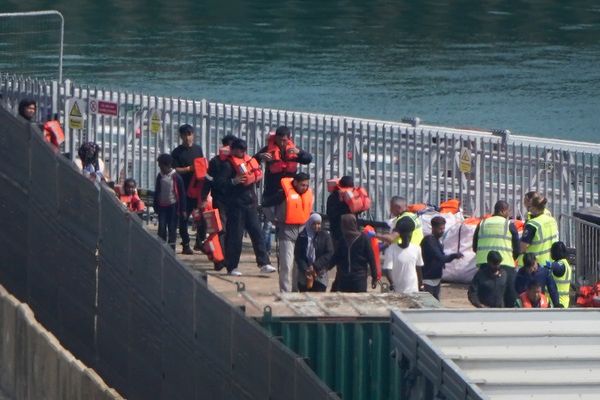 ‘Mega dinghy’ carrying record number of migrants crosses the English Channel