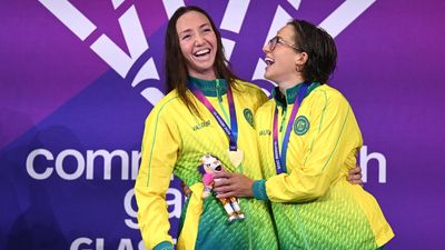 Golden Glasgow: Aussie swimmers set tone with big haul