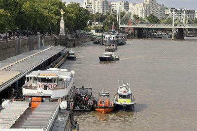Five officers hurt in police boat crash were responding to ‘person in water’