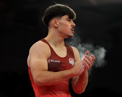 England gymnast Gabriel Langton suffers nasty fall in Commonwealth Games final