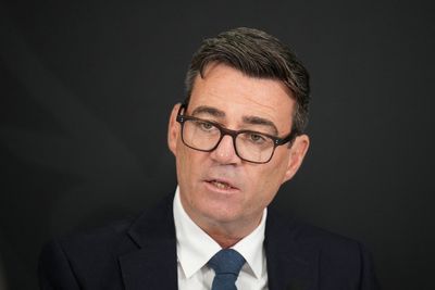 Burnham rules out snap election after first full working day in No10 North and vows to stick to 2024 manifesto
