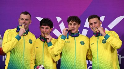 Aussie men's relay aims high after setting Games record