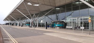Gatwick has highest drop-off fees of any UK airport: how 'kiss and fly' charges compare