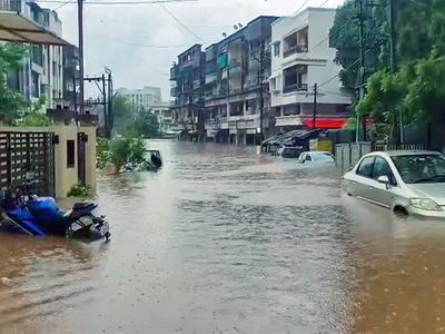 Heavy rain triggers flooding in Gujarat; Ahmedabad-Viramgam Highway closed