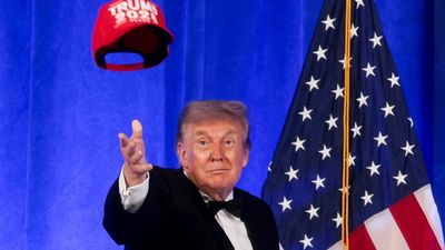 Trump lashes out at 'fake news' and jokes about 2028 presidential run in press gala do-over