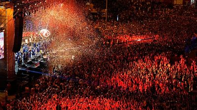 Spain World Cup winners celebrate with fans in Madrid