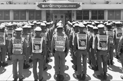 Khlong Luang police chief transferred over alleged bribery