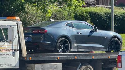 Tennessee man buys replacement tires at Walmart. Then they cancel the order and tow his car