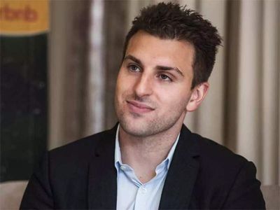 This US entrepreneur quit a stable job, bought air mattresses to rent out his apartment with breakfast included and the idea became Airbnb, now an ₹83.74 billion business