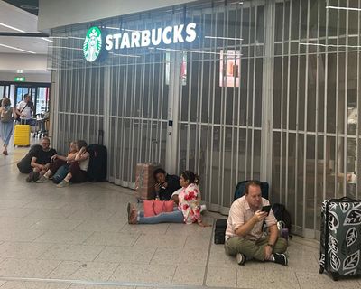 Water supply restored to Gatwick airport after hours without working toilets