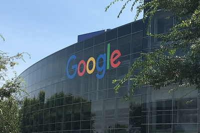 Alphabet Stocks Plunge: Is Google's AI boom riding on a frothy market that could deflate