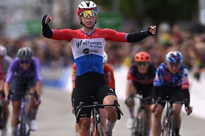 Lorena Wiebes warms up for the Tour de France Femmes sprints with stage clean sweep and GC victory at the Tour of Poland