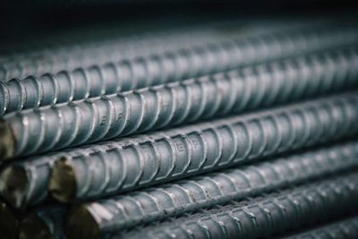 Steel makers sound alarm on cheap imports
